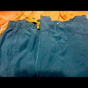 Wonder wink scrub set, teal, medium, top and bottom